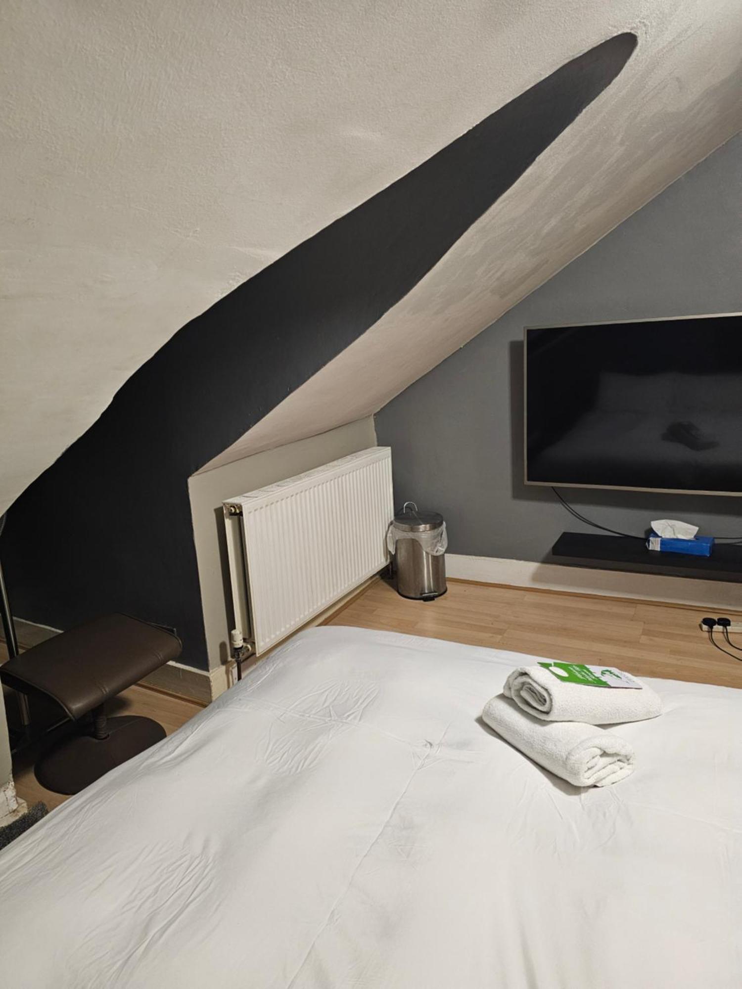 Umbrella Properties London Excel Екстер'єр фото